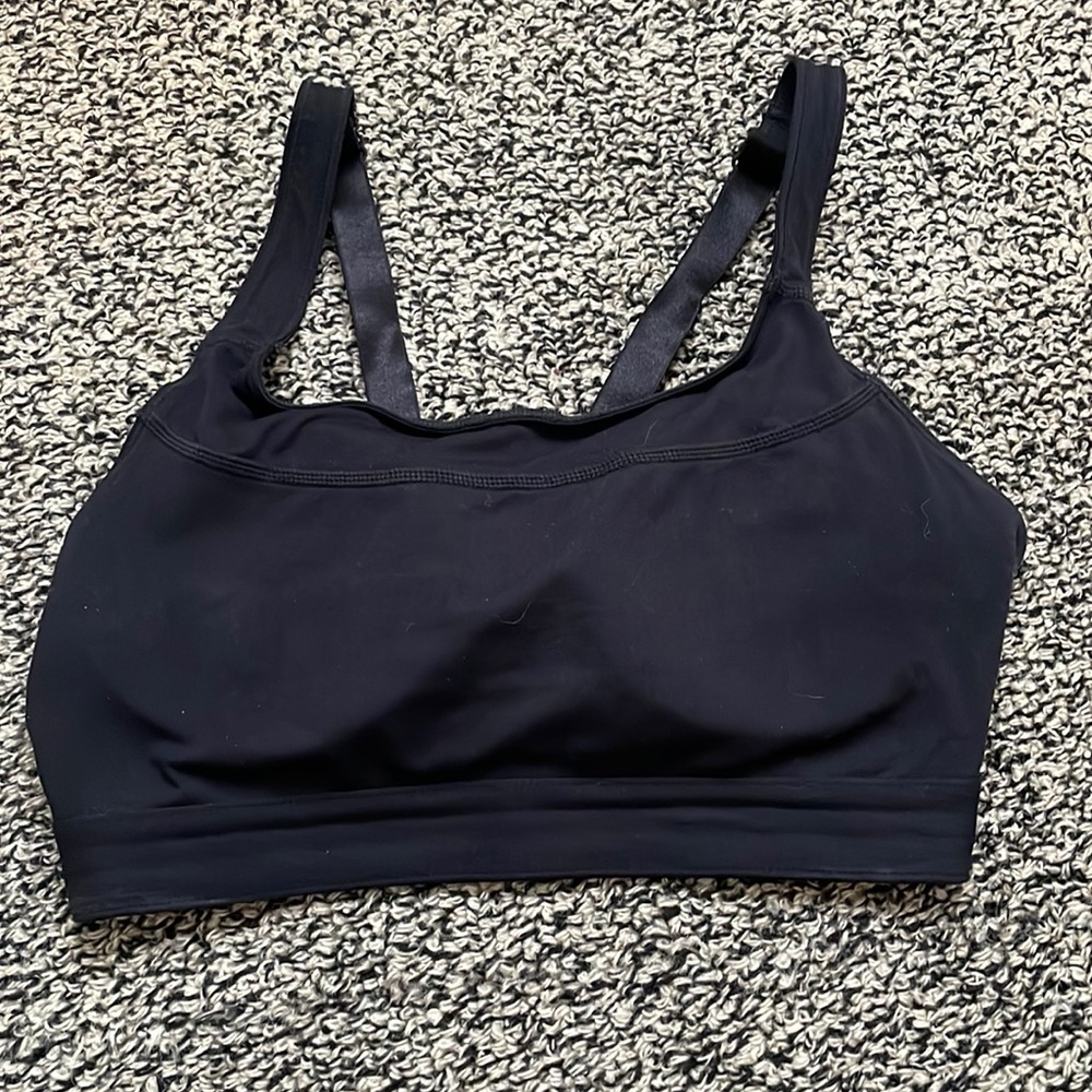 FABLETICS Sports Bra Black Hook and Eye Padded Adjustable Strap Size Sm / Med - Picture 1 of 3
